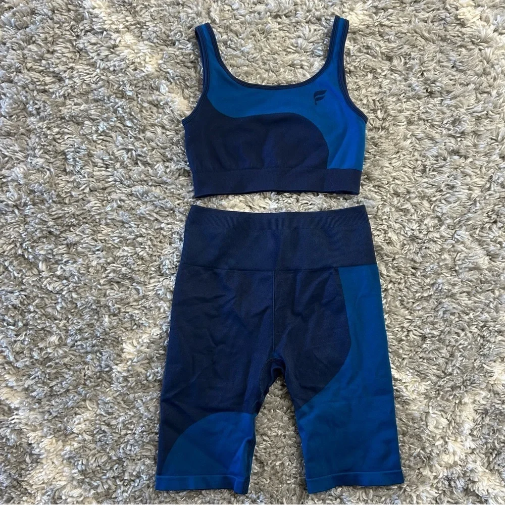 Fabletics sunny reversible